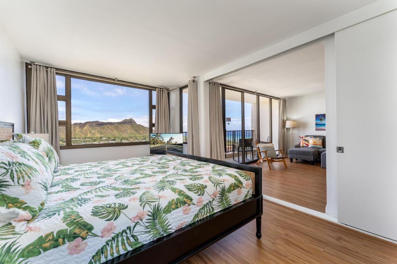 Waikiki Banyan W-Ocean Views With Free Parking! Apartment Honolulu Bagian luar foto